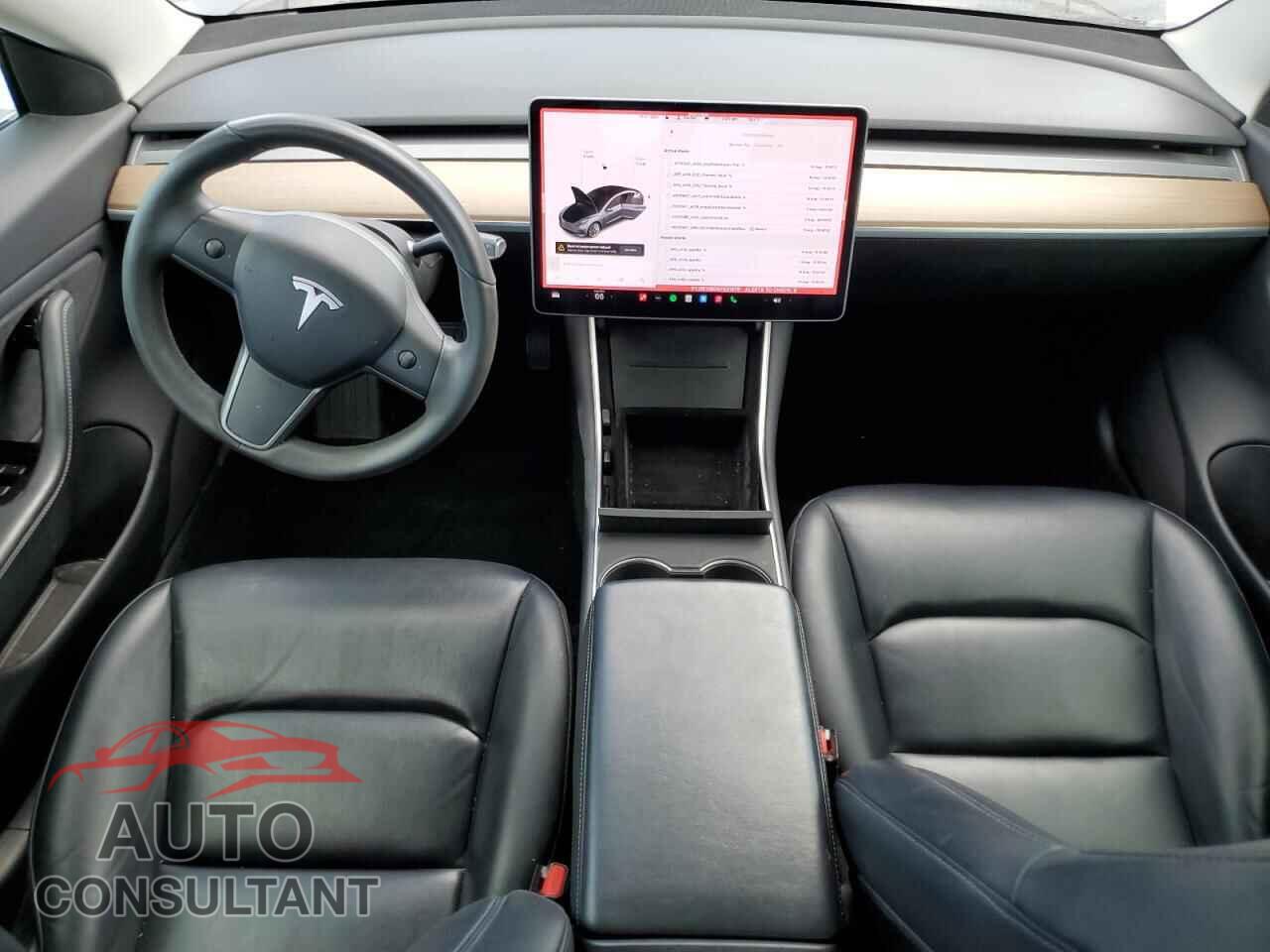 TESLA MODEL 3 2019 - 5YJ3E1EB0KF521576