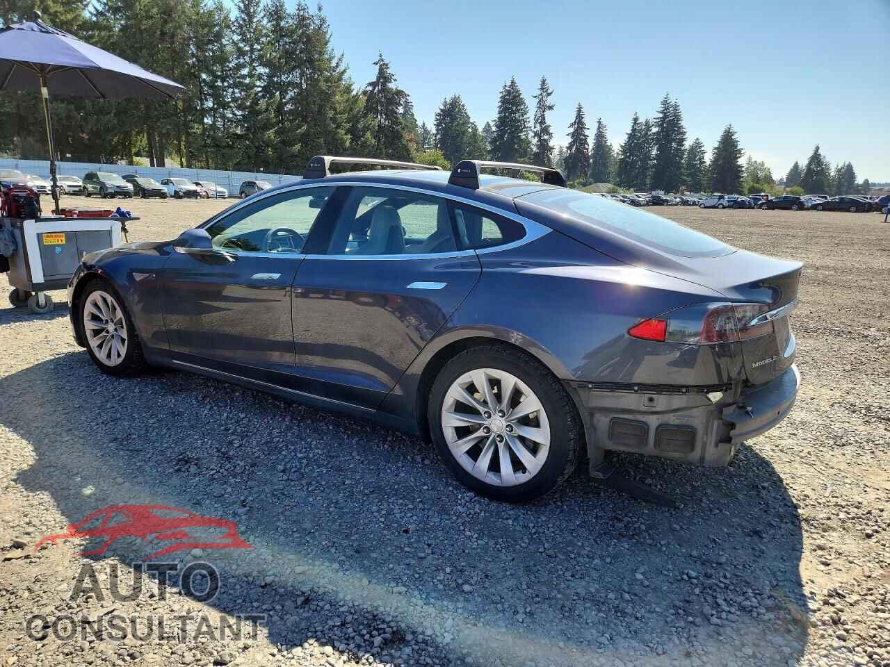 TESLA MODEL S 2015 - 5YJSA1E28FF111394