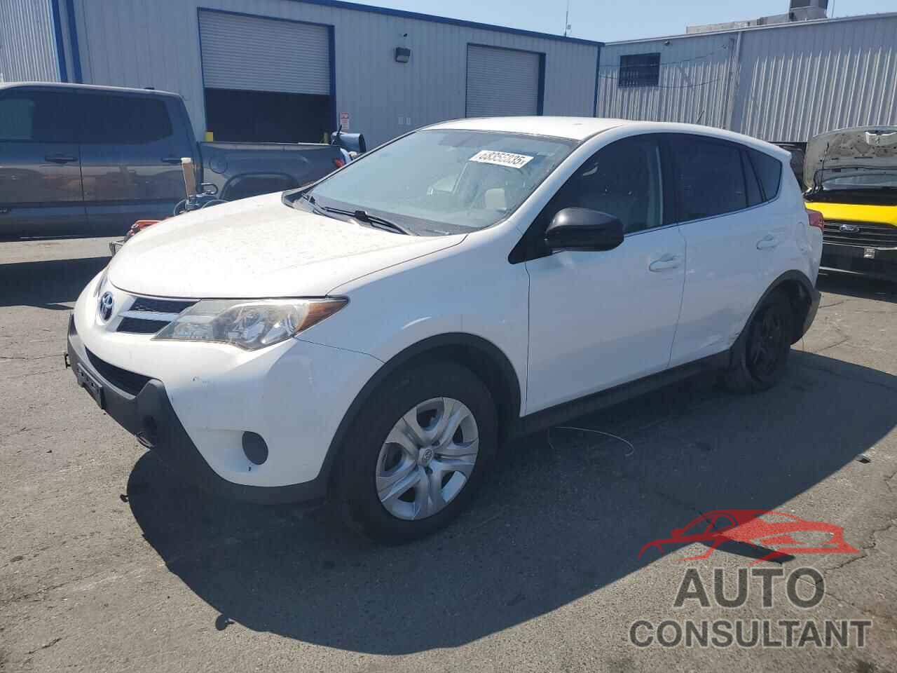 TOYOTA RAV4 2015 - JTMZFREV4FD050531