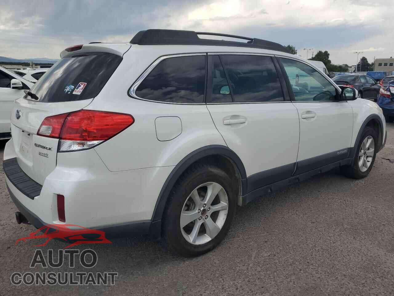 SUBARU OUTBACK 2013 - 4S4BRBCC2D3238769