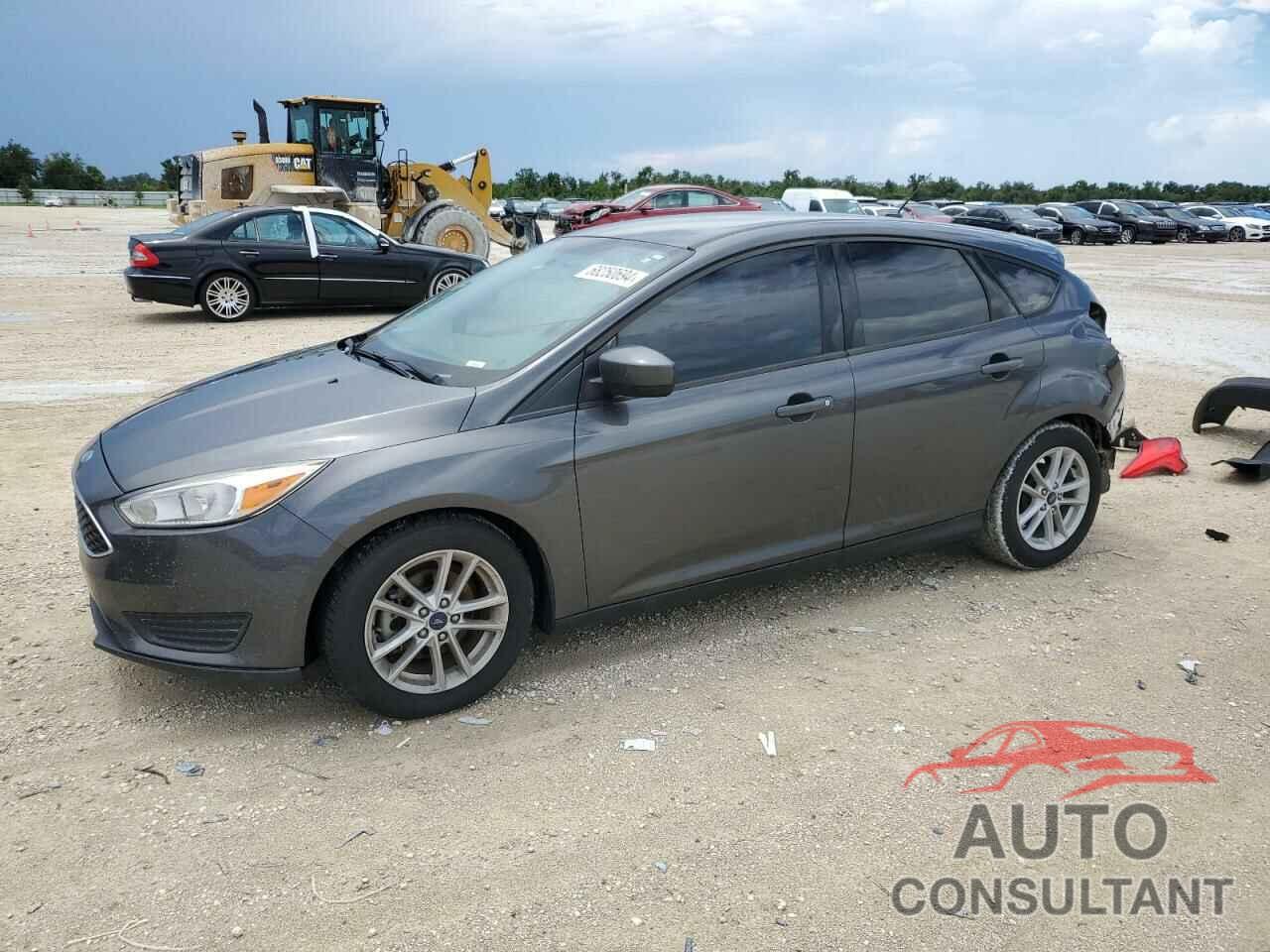 FORD FOCUS 2018 - 1FADP3K28JL243185