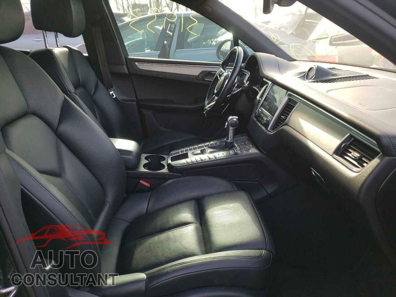 PORSCHE MACAN 2017 - WP1AG2A50HLB55887