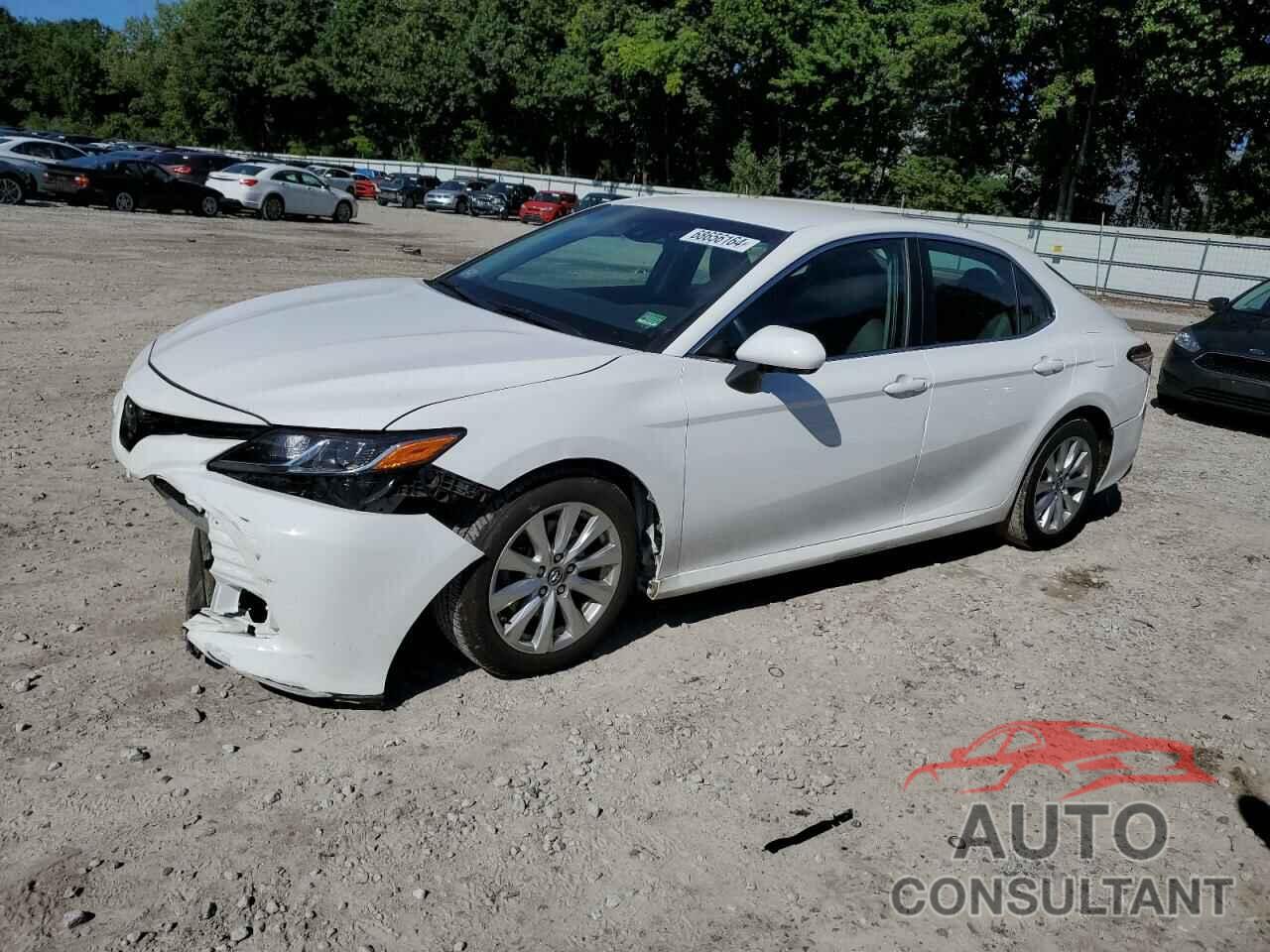 TOYOTA CAMRY 2018 - 4T1B11HK0JU536325