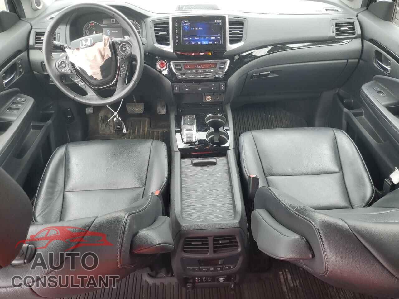 HONDA PILOT 2018 - 5FNYF6H98JB002945