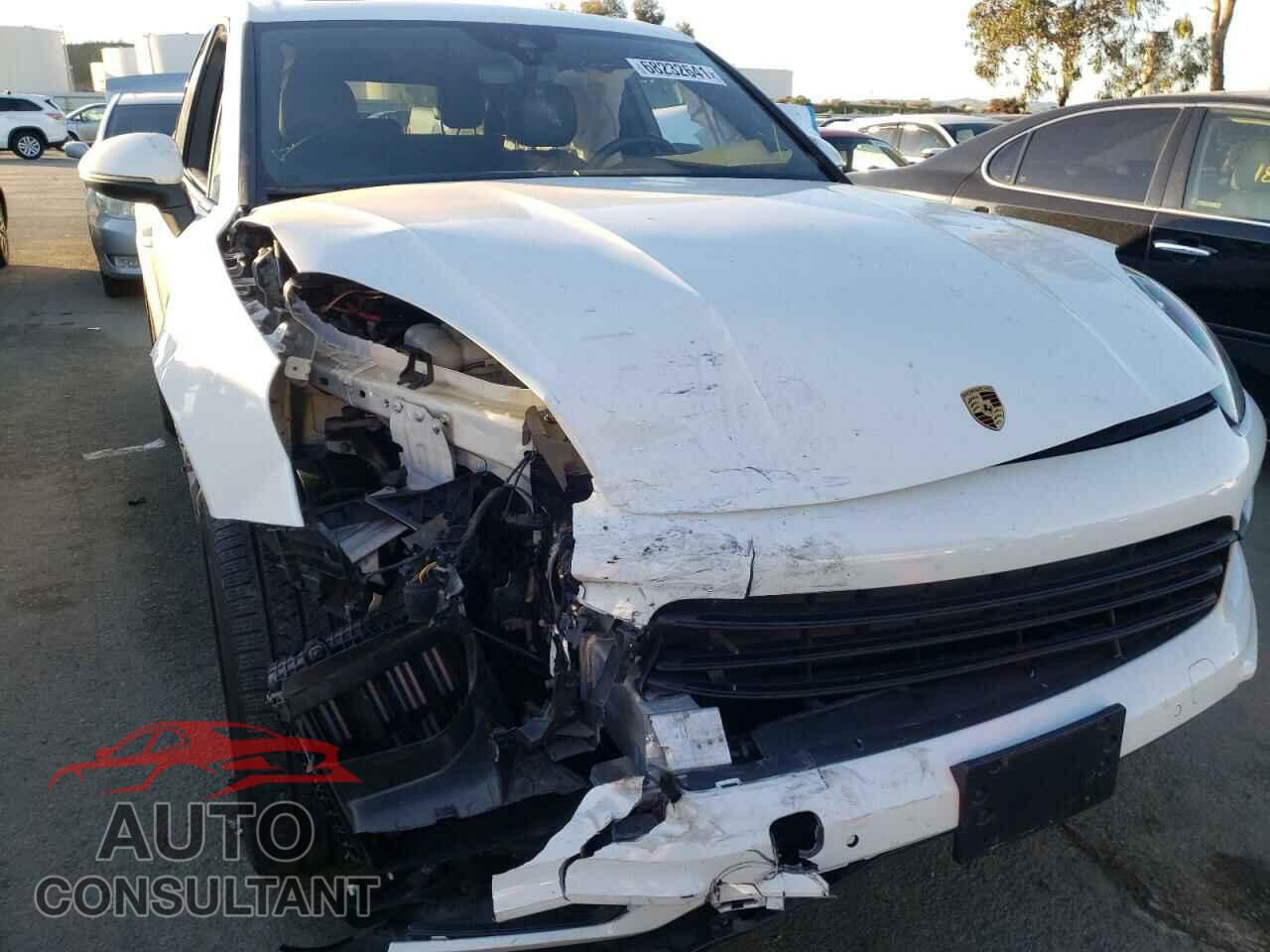 PORSCHE CAYENNE 2020 - WP1AA2AY0LDA05146