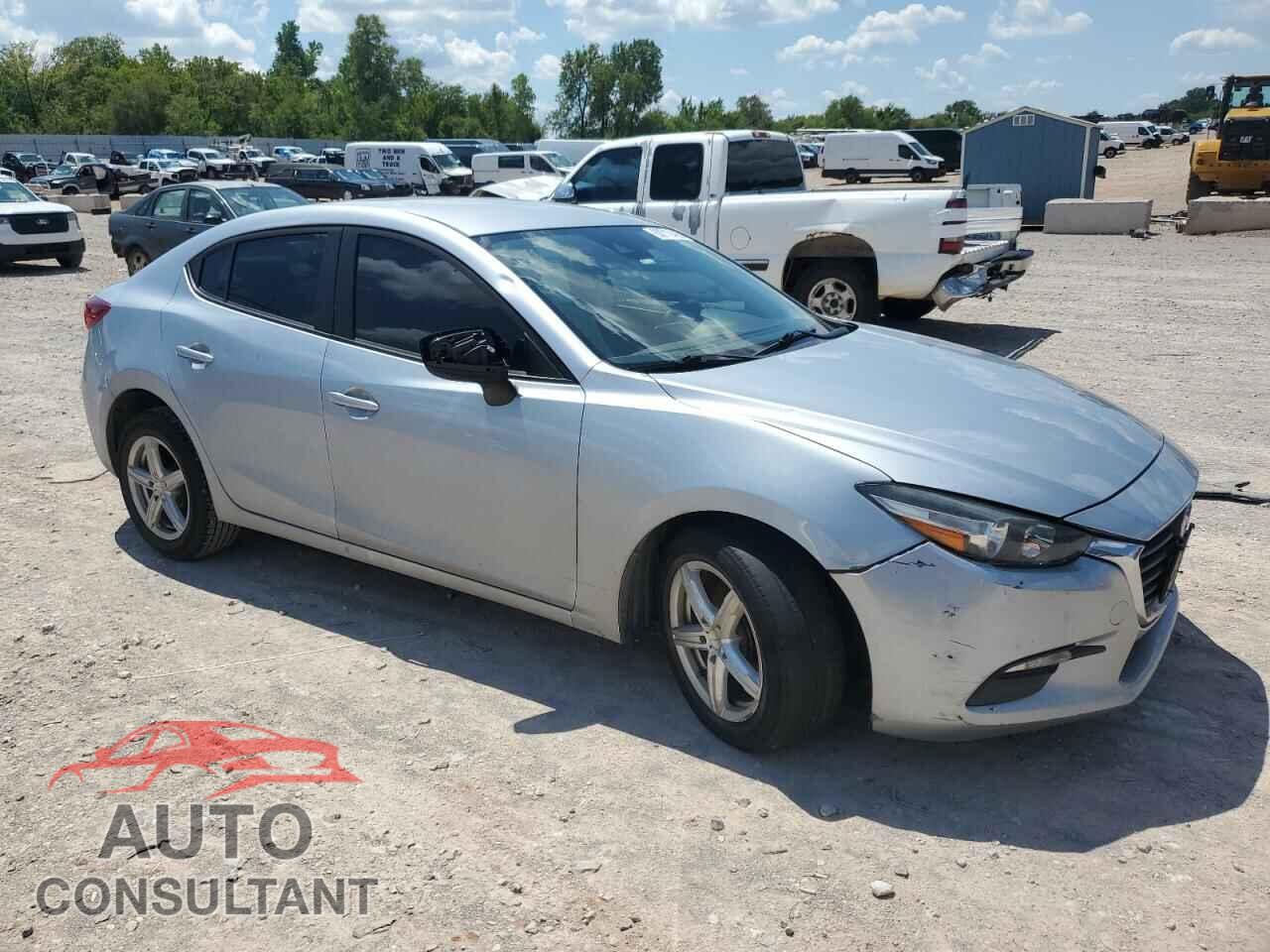 MAZDA 3 2018 - 3MZBN1U79JM167895