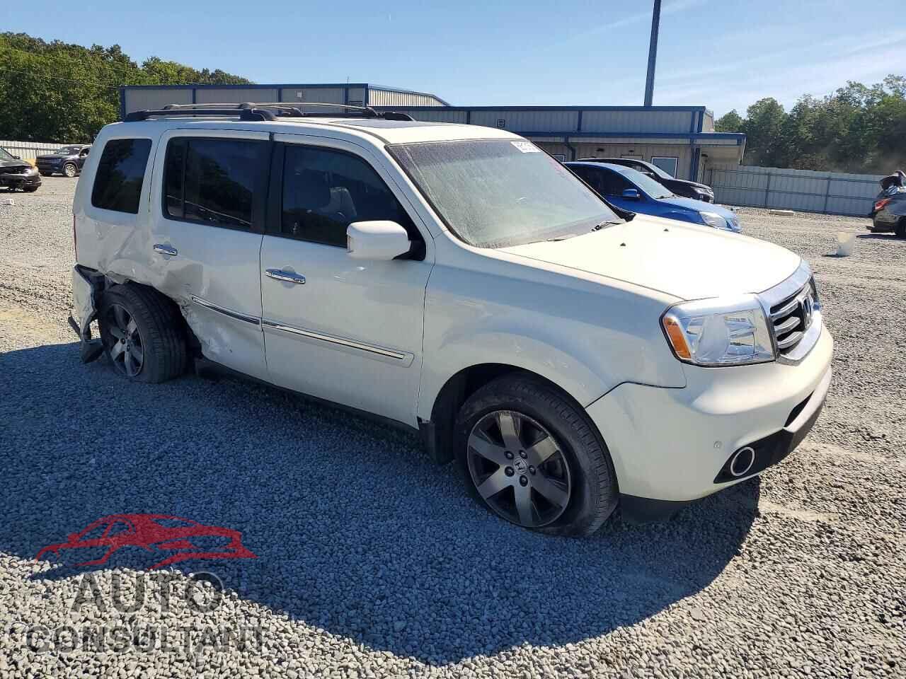 HONDA PILOT 2013 - 5FNYF3H9XDB035772