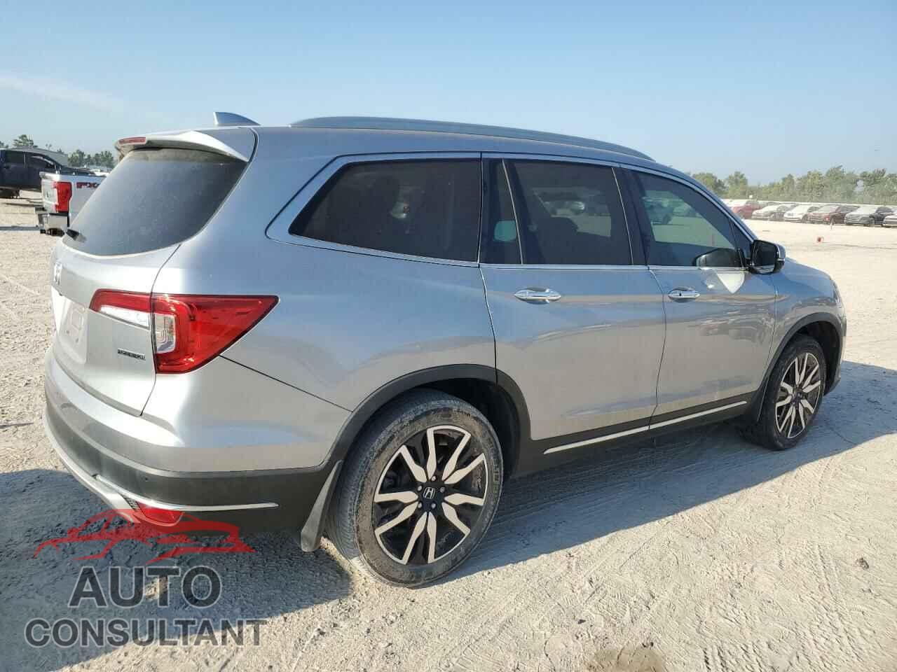 HONDA PILOT 2019 - 5FNYF5H66KB044192