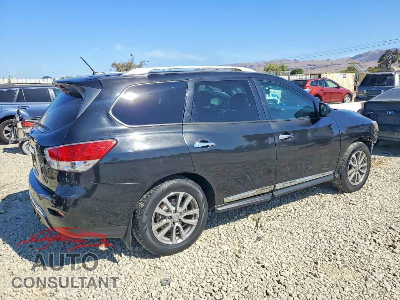 NISSAN PATHFINDER 2015 - 5N1AR2MM9FC654453