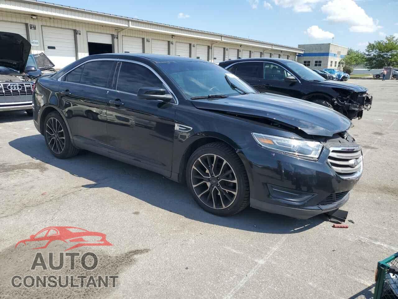 FORD TAURUS 2017 - 1FAHP2E82HG132016