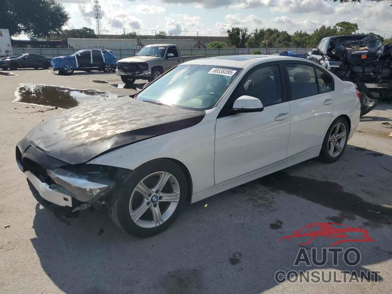 BMW 3 SERIES 2012 - WBA3A5G56CNP15684