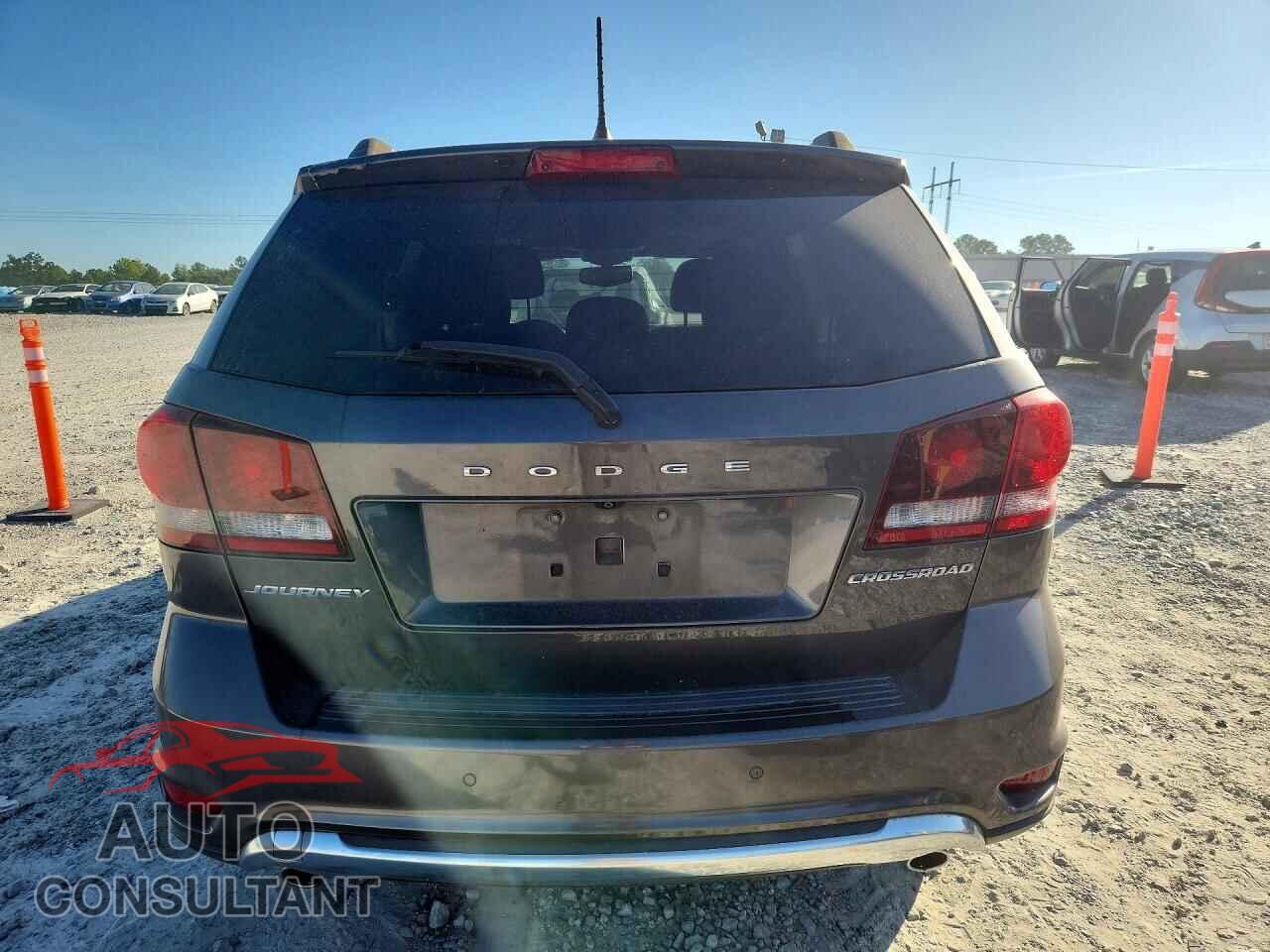 DODGE JOURNEY 2015 - 3C4PDCGG6FT553366