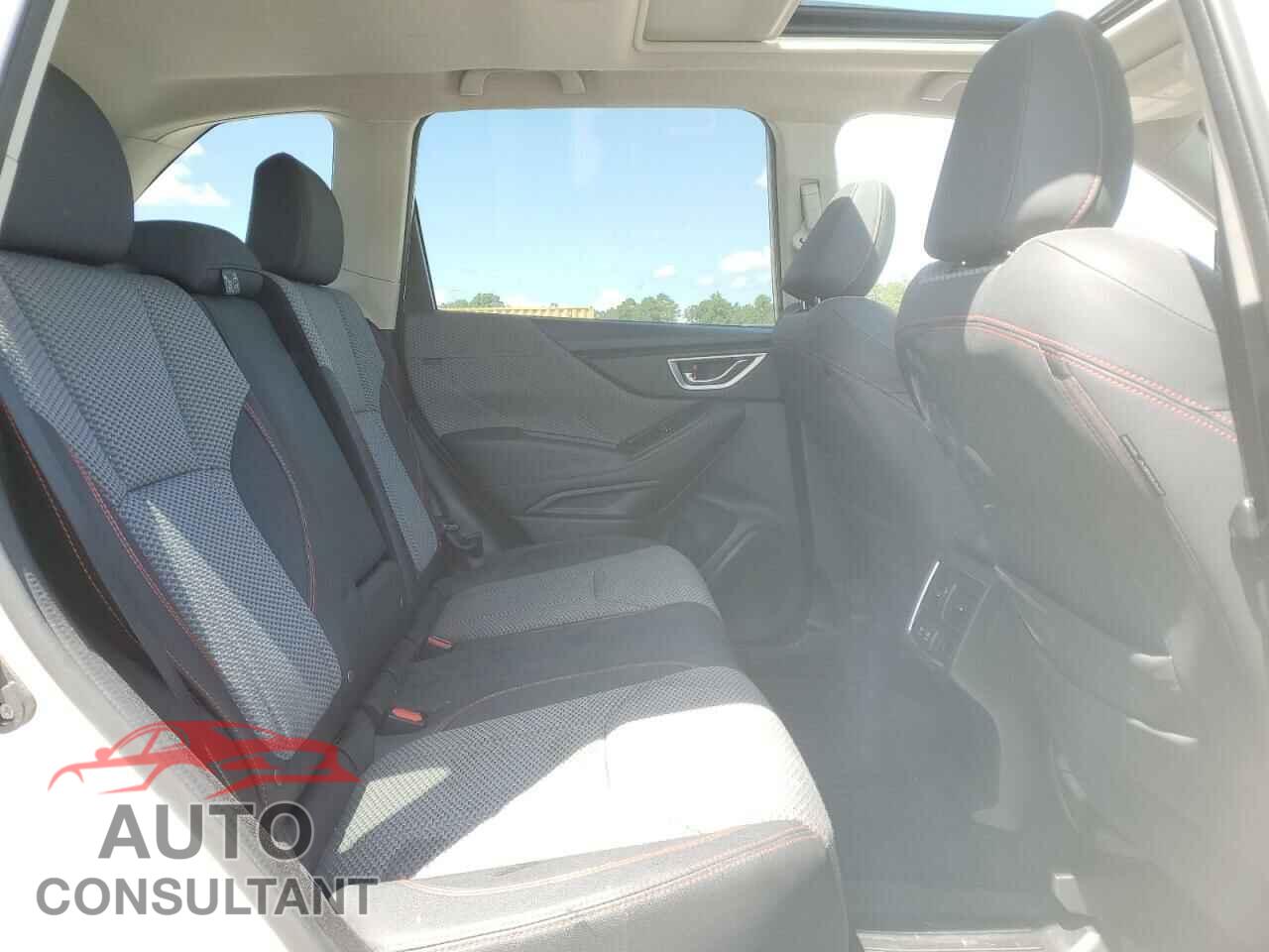 SUBARU FORESTER 2019 - JF2SKAPC2KH406764