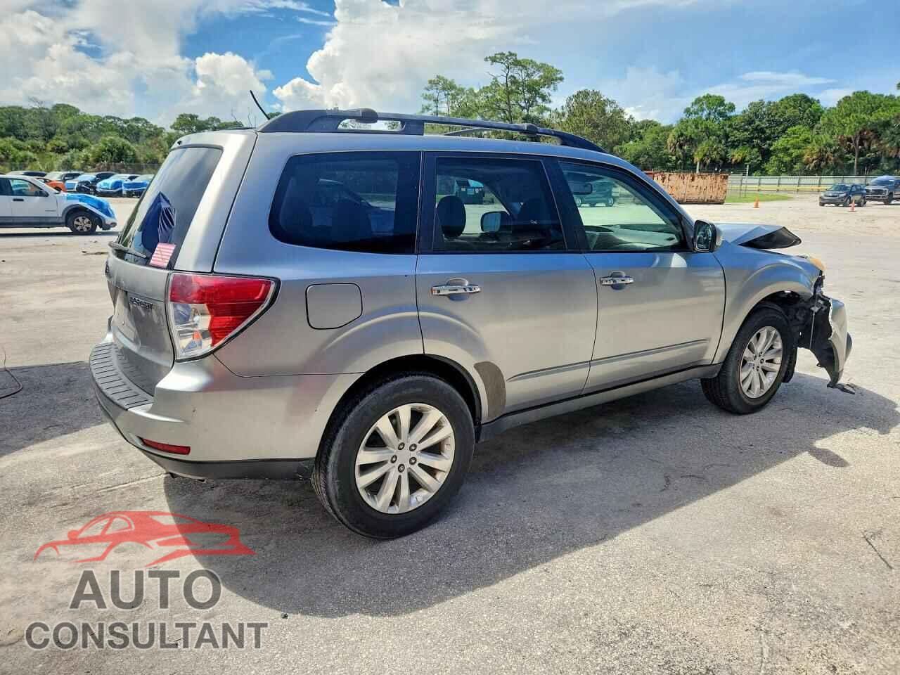 SUBARU FORESTER 2011 - JF2SHBCC1BH746790
