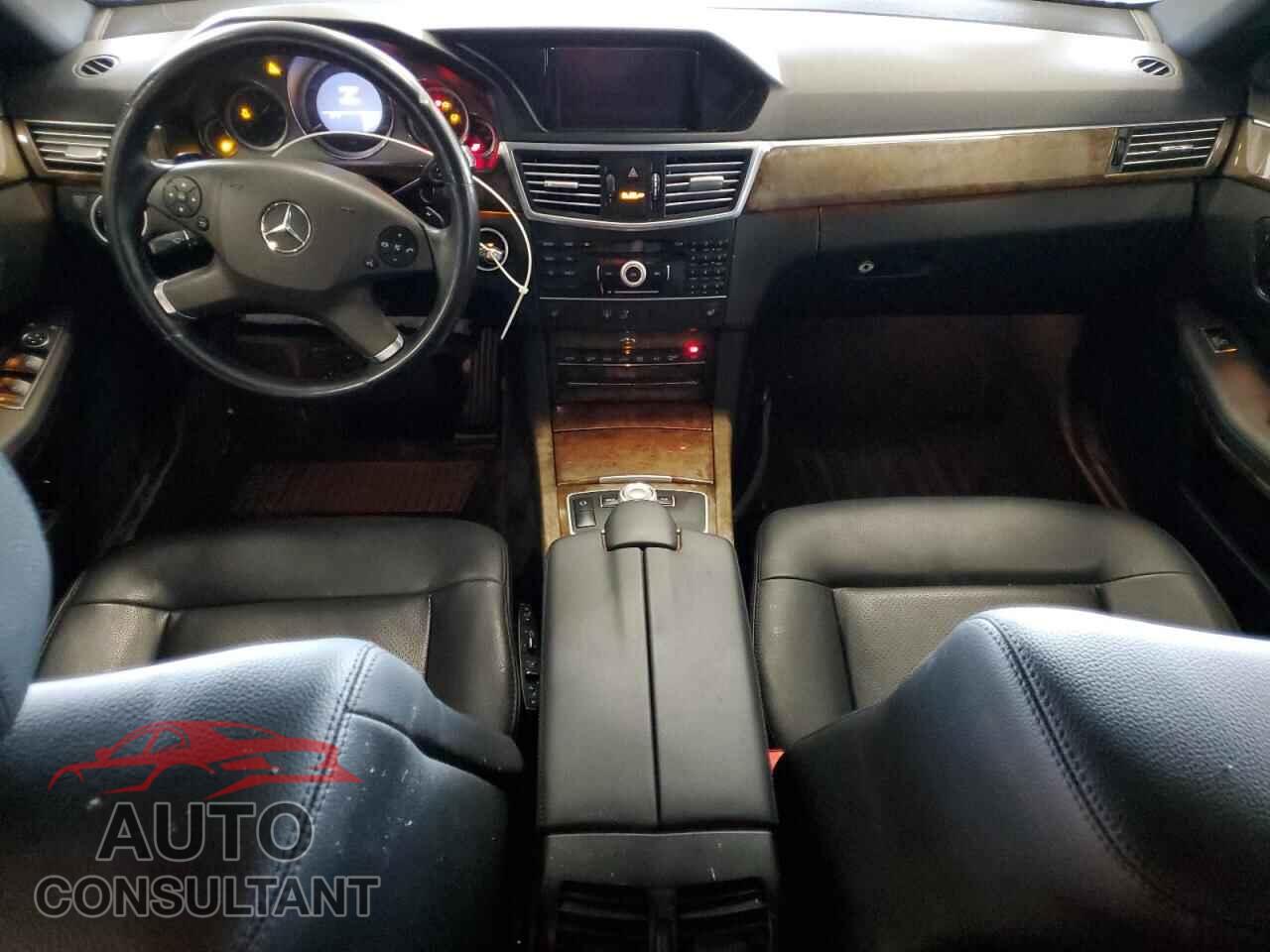 MERCEDES-BENZ E-CLASS 2011 - WDDHF8HB4BA265934