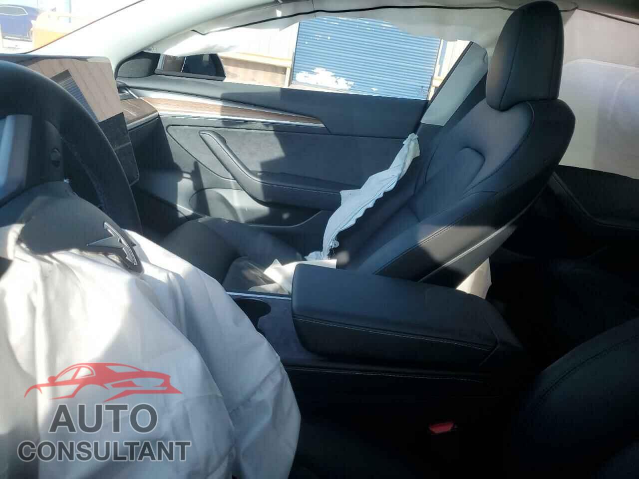 TESLA MODEL 3 2023 - 5YJ3E1EAXPF491372