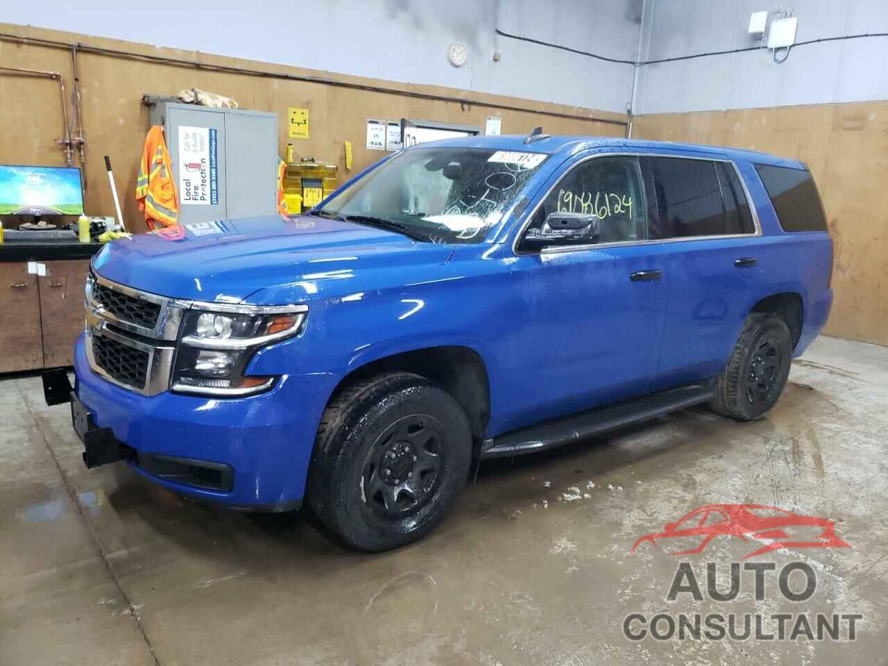 CHEVROLET TAHOE 2017 - 1GNSKDEC6HR294774