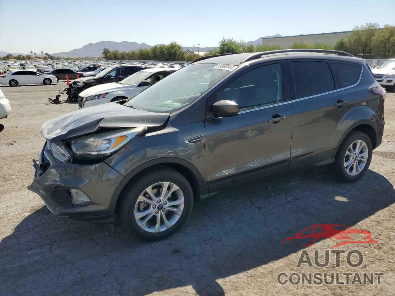 FORD ESCAPE 2018 - 1FMCU0GD5JUA11429