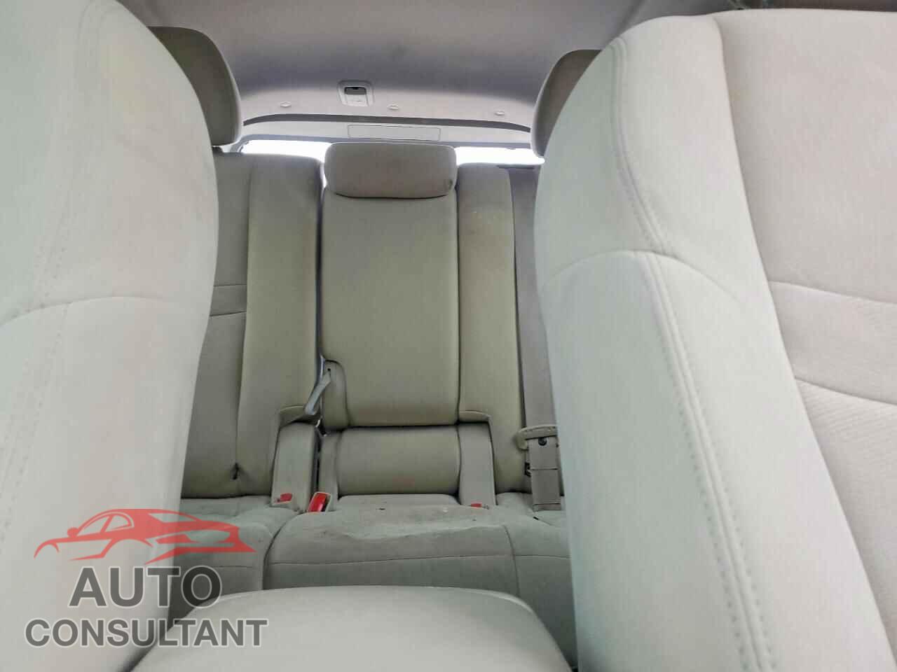 NISSAN ROGUE 2016 - KNMAT2MT2GP600077