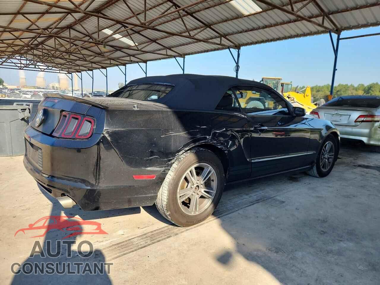 FORD MUSTANG 2013 - 1ZVBP8EM1D5203046