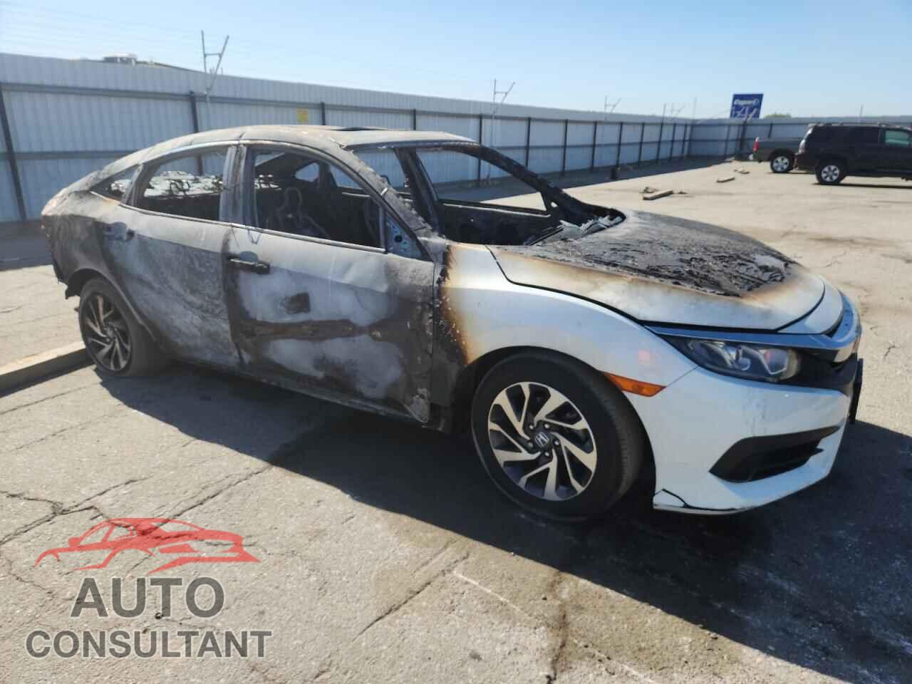 HONDA CIVIC 2017 - 2HGFC2F77HH524319