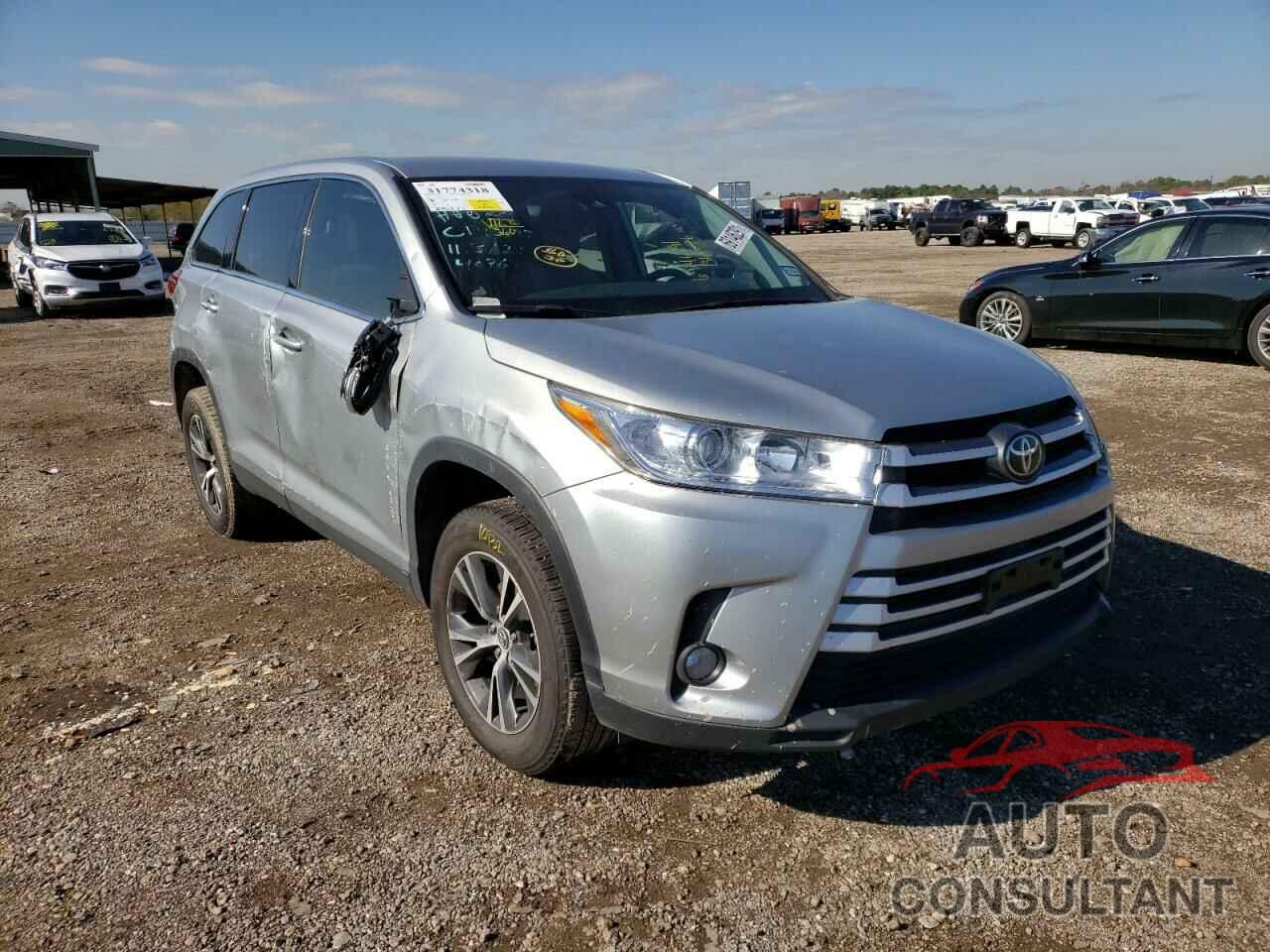 TOYOTA HIGHLANDER 2019 - 5TDZZRFH0KS364076