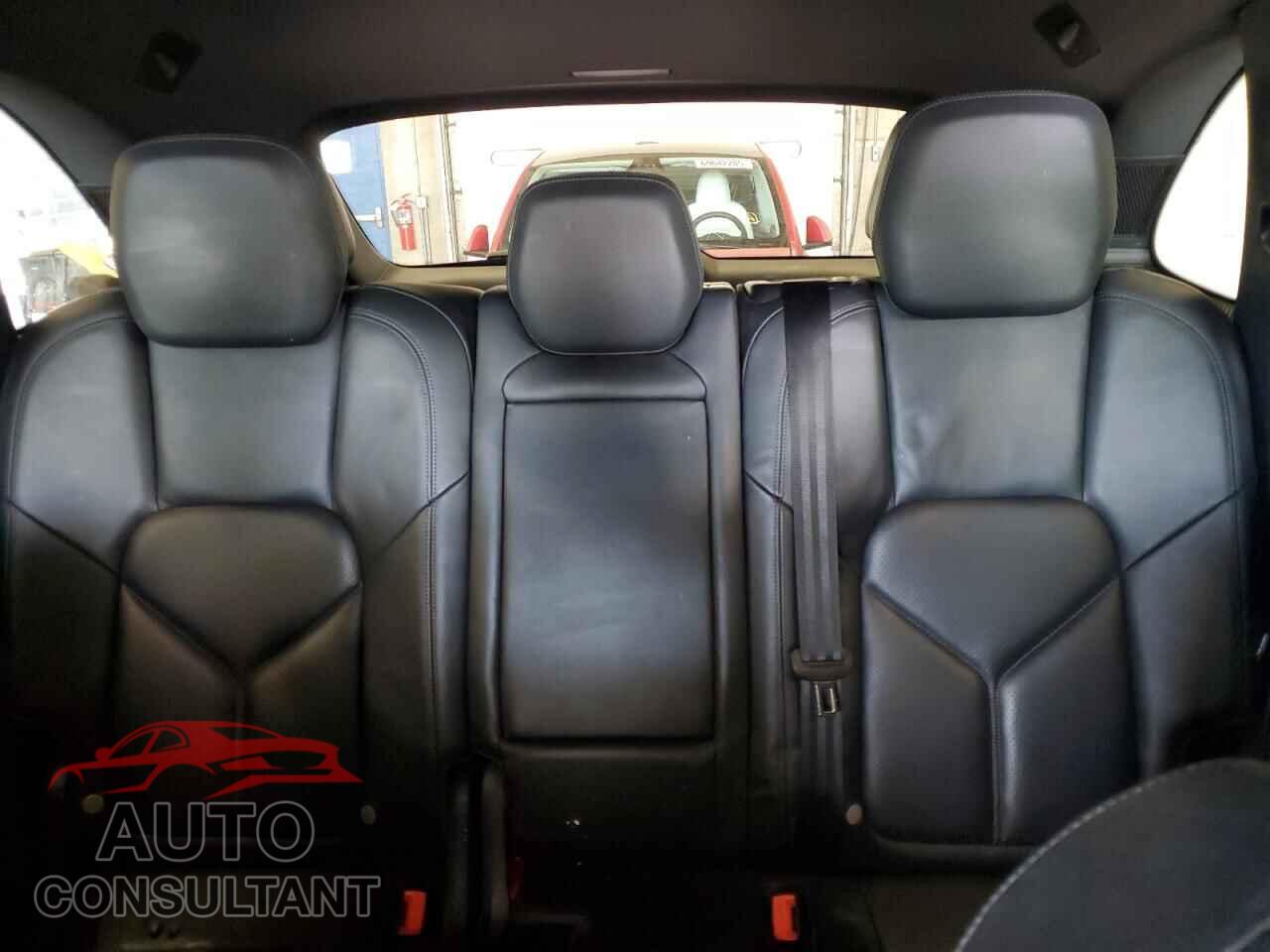 PORSCHE CAYENNE 2011 - WP1AA2A23BLA01429
