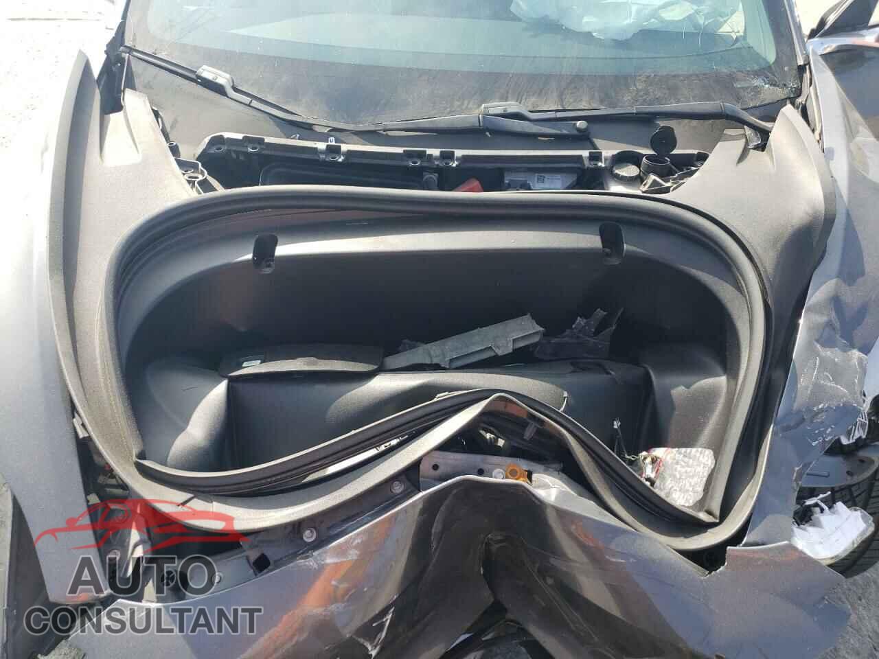 TESLA MODEL 3 2020 - 5YJ3E1EC1LF669567