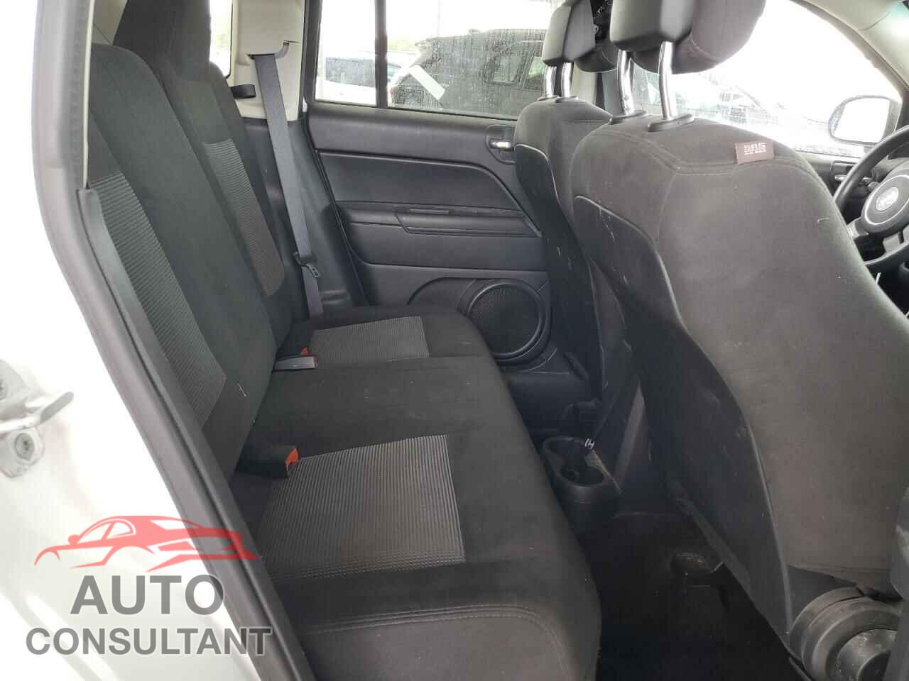 JEEP COMPASS 2016 - 1C4NJDBB8GD573210