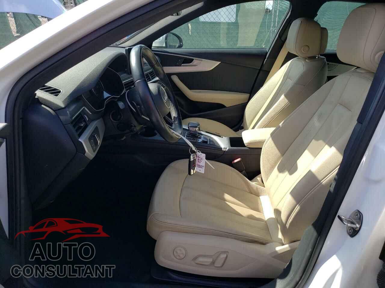 AUDI A4 2017 - WAUGNAF4XHN058709