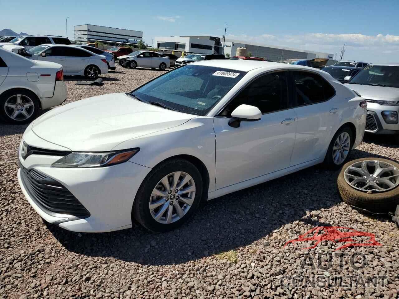 TOYOTA CAMRY 2018 - JTNB11HK3J3021812