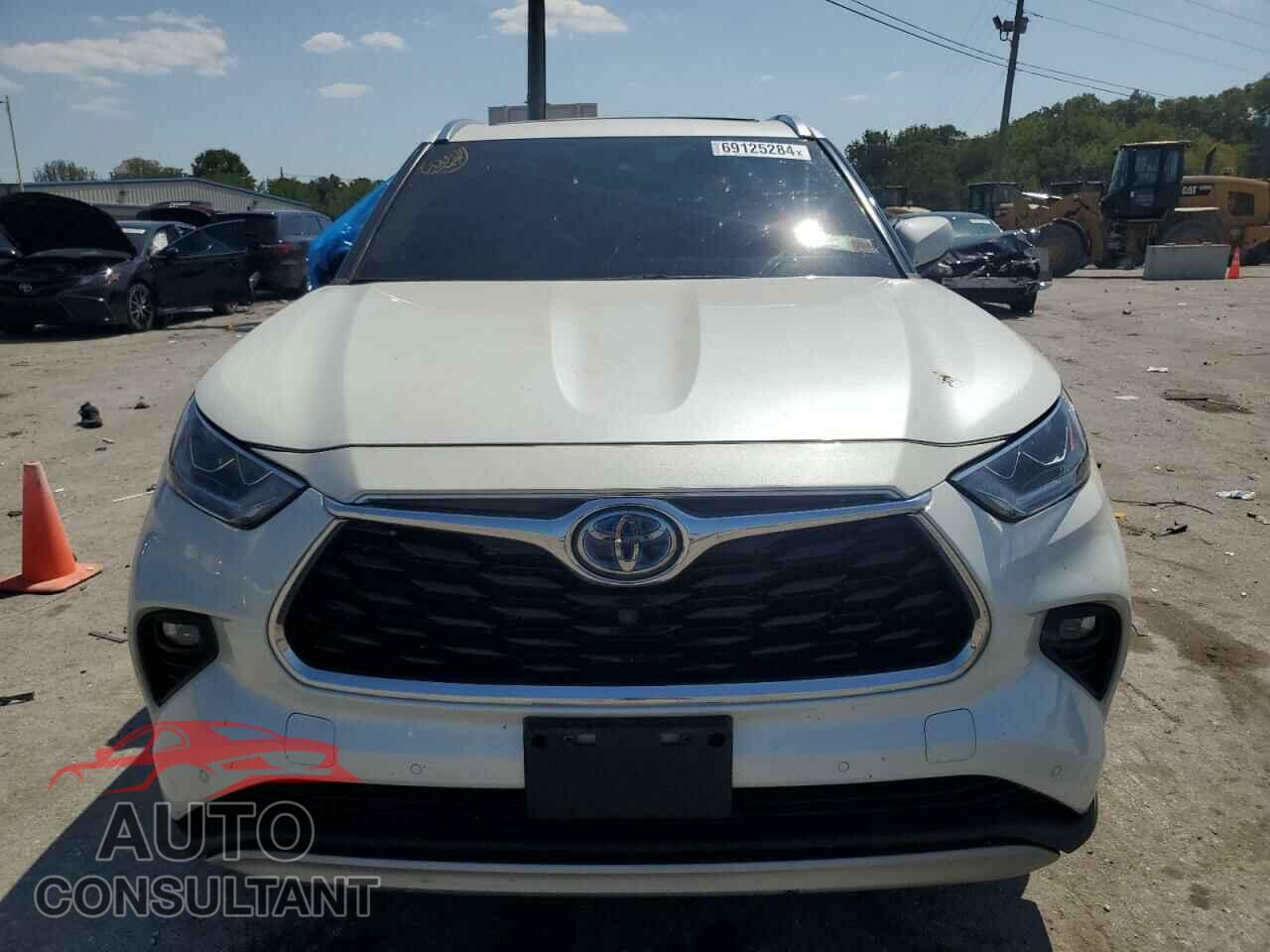 TOYOTA HIGHLANDER 2021 - 5TDEBRCH4MS044155