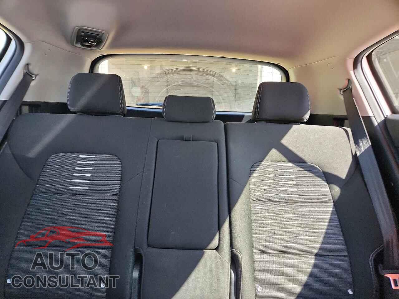 KIA SPORTAGE 2017 - KNDPM3AC4H7046754