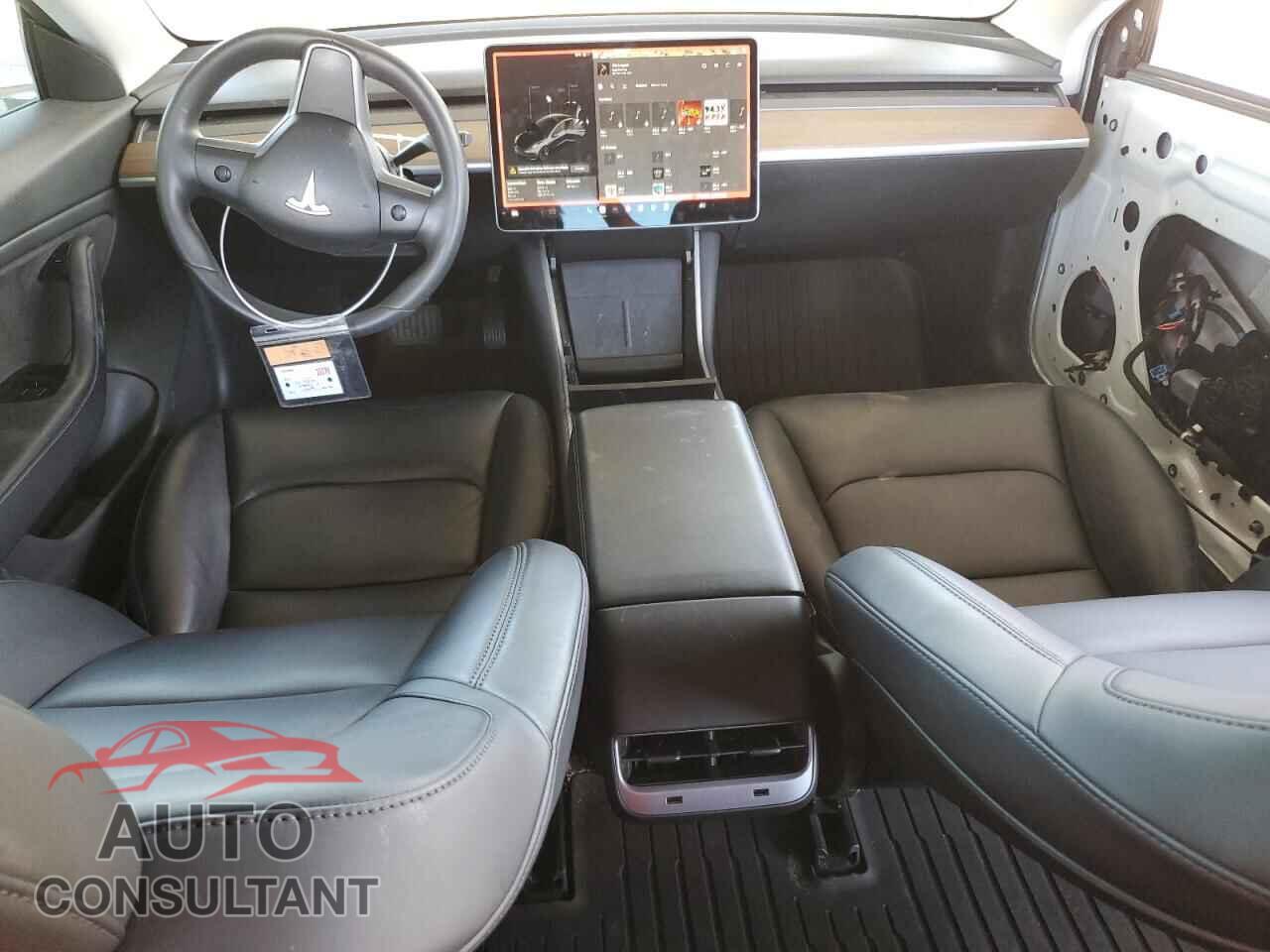 TESLA MODEL 3 2020 - 5YJ3E1EB9LF650143