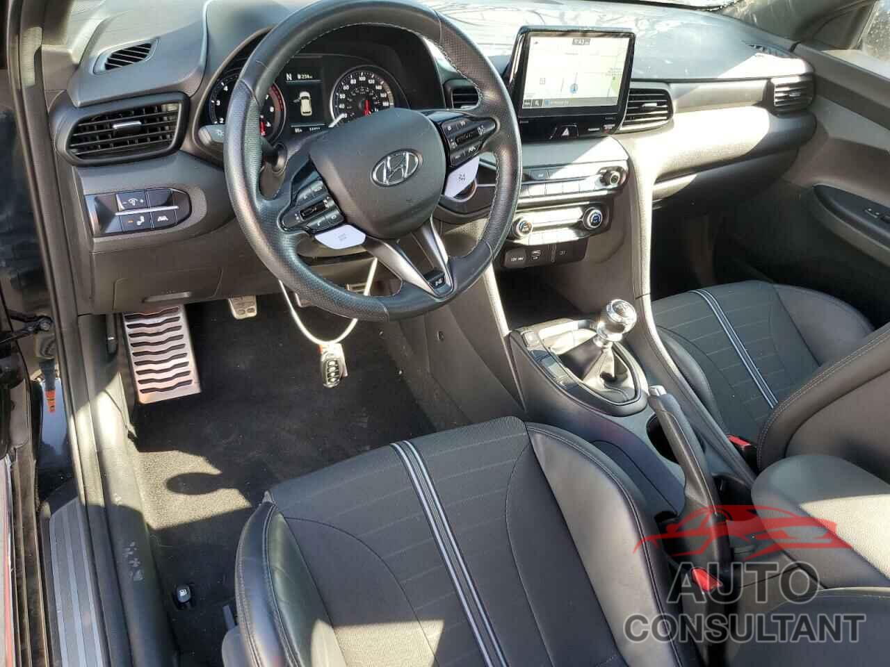 HYUNDAI VELOSTER 2022 - KMHT36AH7NU011990