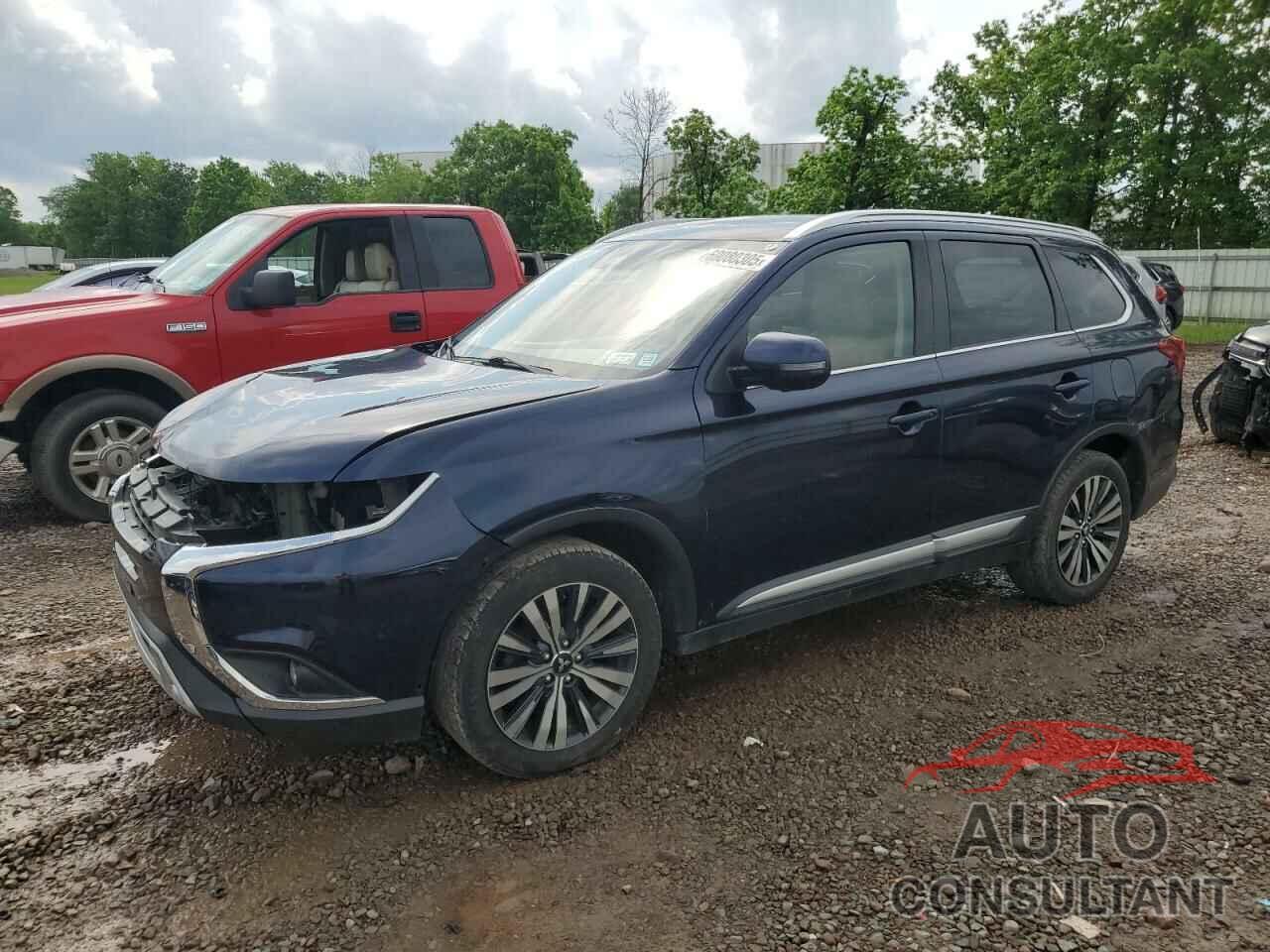 MITSUBISHI OUTLANDER 2019 - JA4AD3A33KZ050984