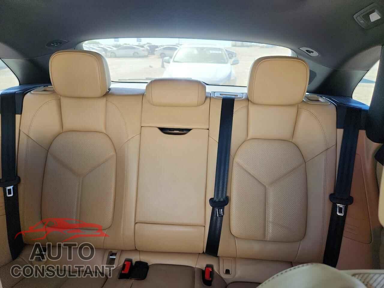PORSCHE MACAN 2018 - WP1AA2A56JLB12811