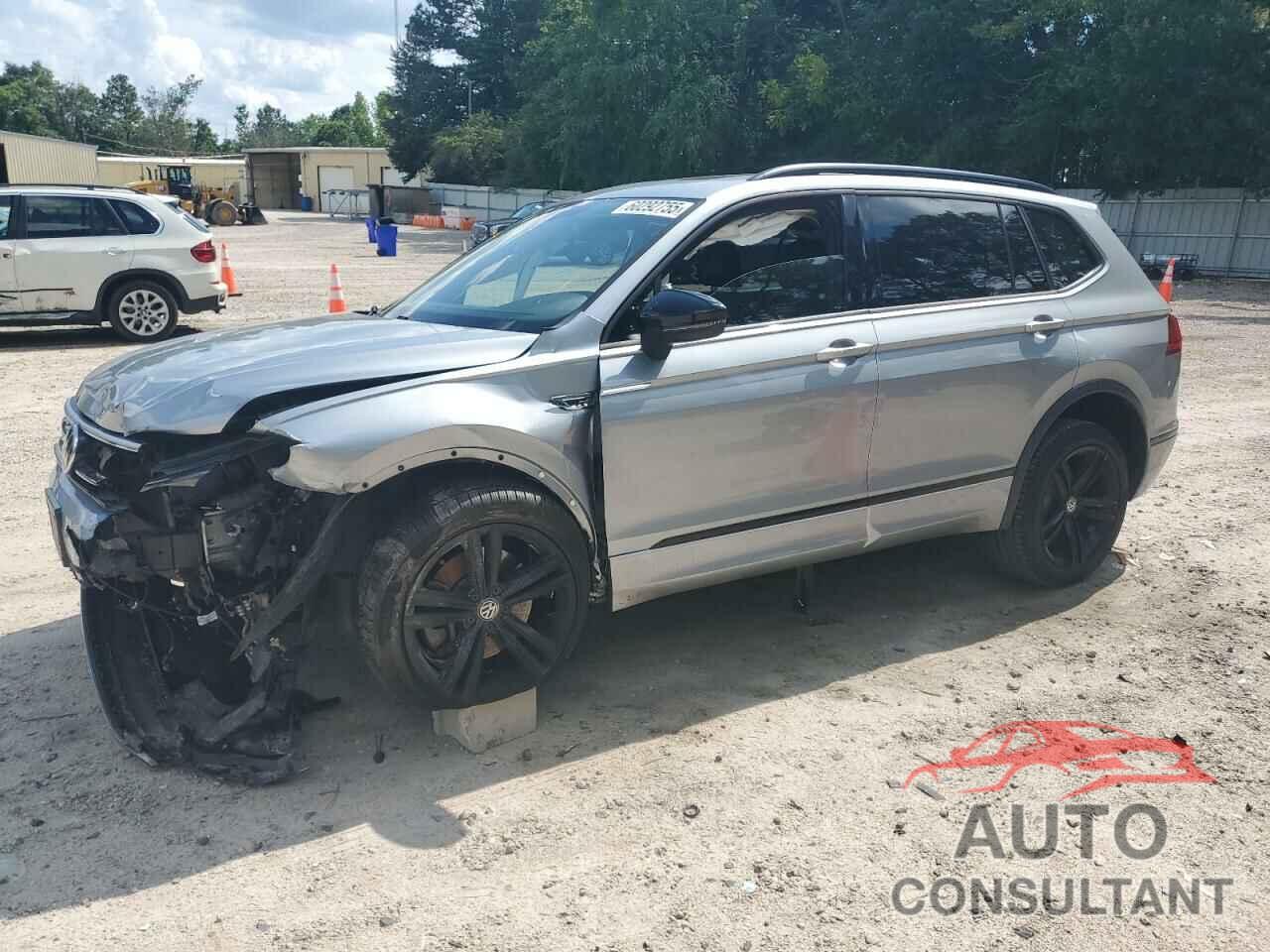 VOLKSWAGEN TIGUAN 2019 - 3VV3B7AX0KM121432