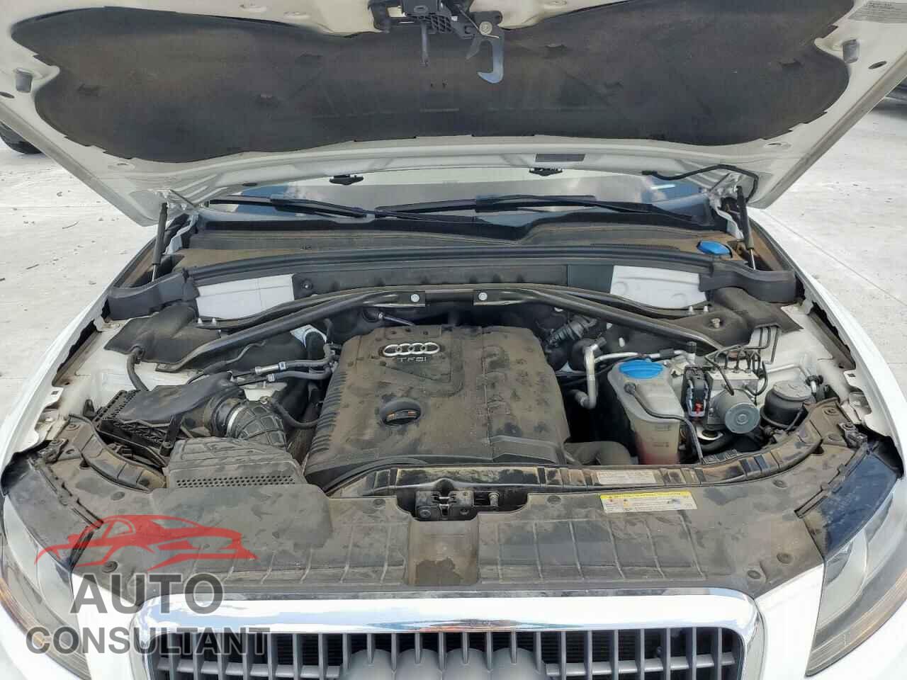 AUDI Q5 2012 - WA1CFAFP2CA017008