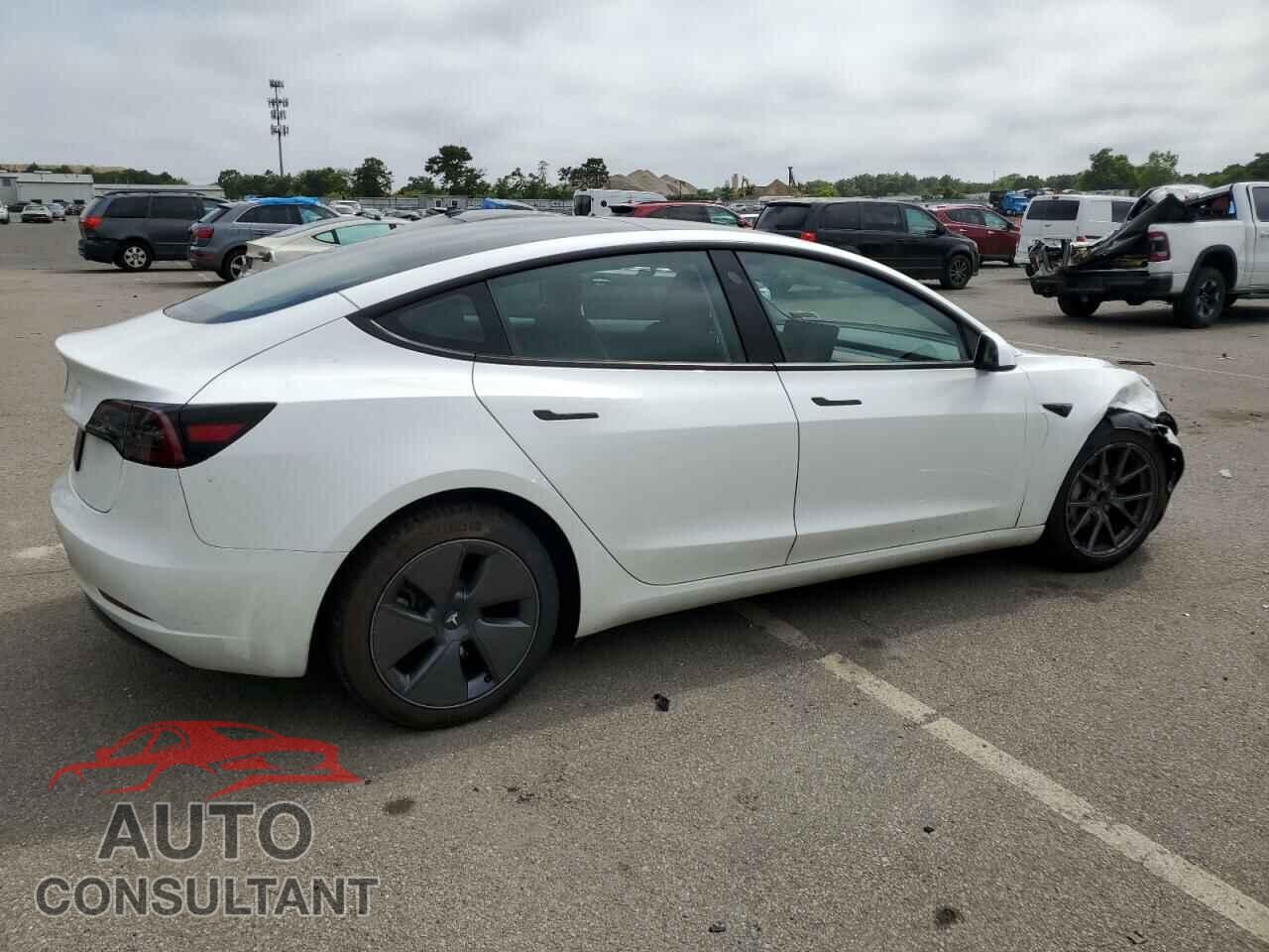 TESLA MODEL 3 2023 - 5YJ3E1EA5PF638259