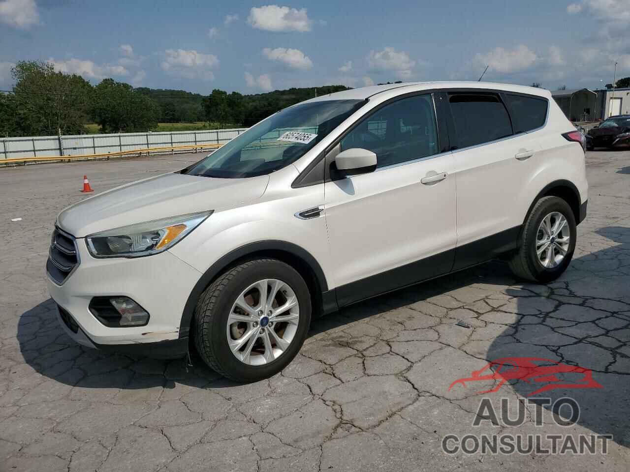 FORD ESCAPE 2017 - 1FMCU0GD3HUA19779