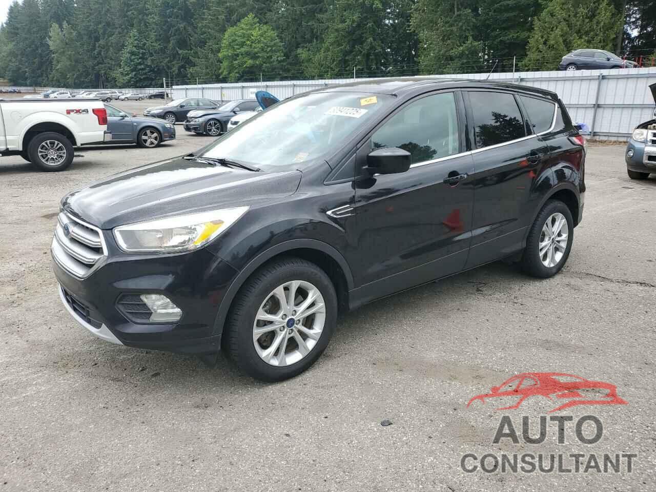 FORD ESCAPE 2017 - 1FMCU9GDXHUE24431
