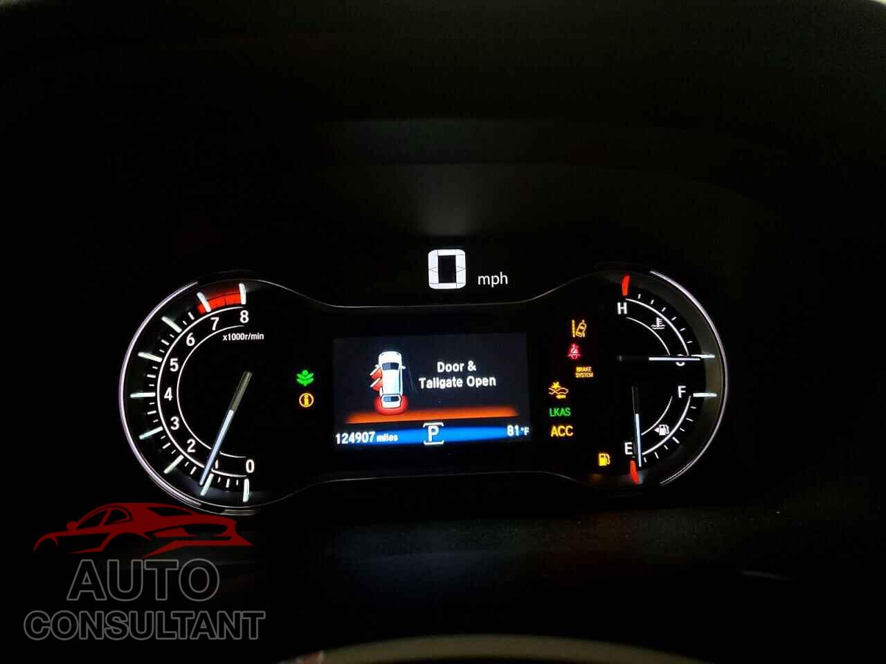 HONDA PILOT 2017 - 5FNYF6H03HB080545