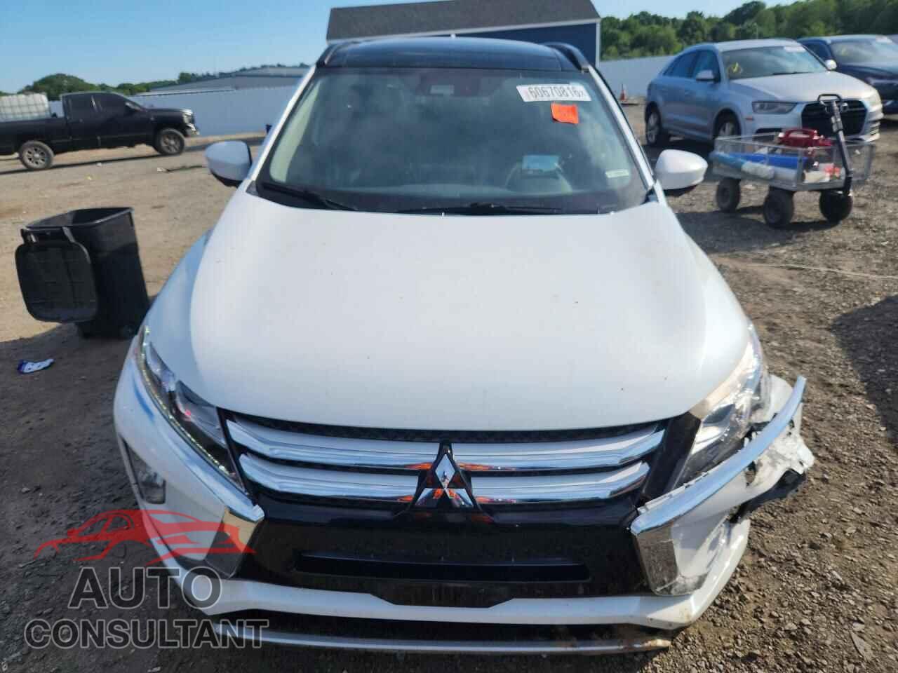 MITSUBISHI ECLIPSE 2018 - JA4AT5AA8JZ048692