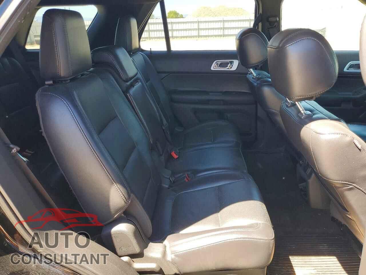 FORD EXPLORER 2012 - 1FMHK8F83CGA28360