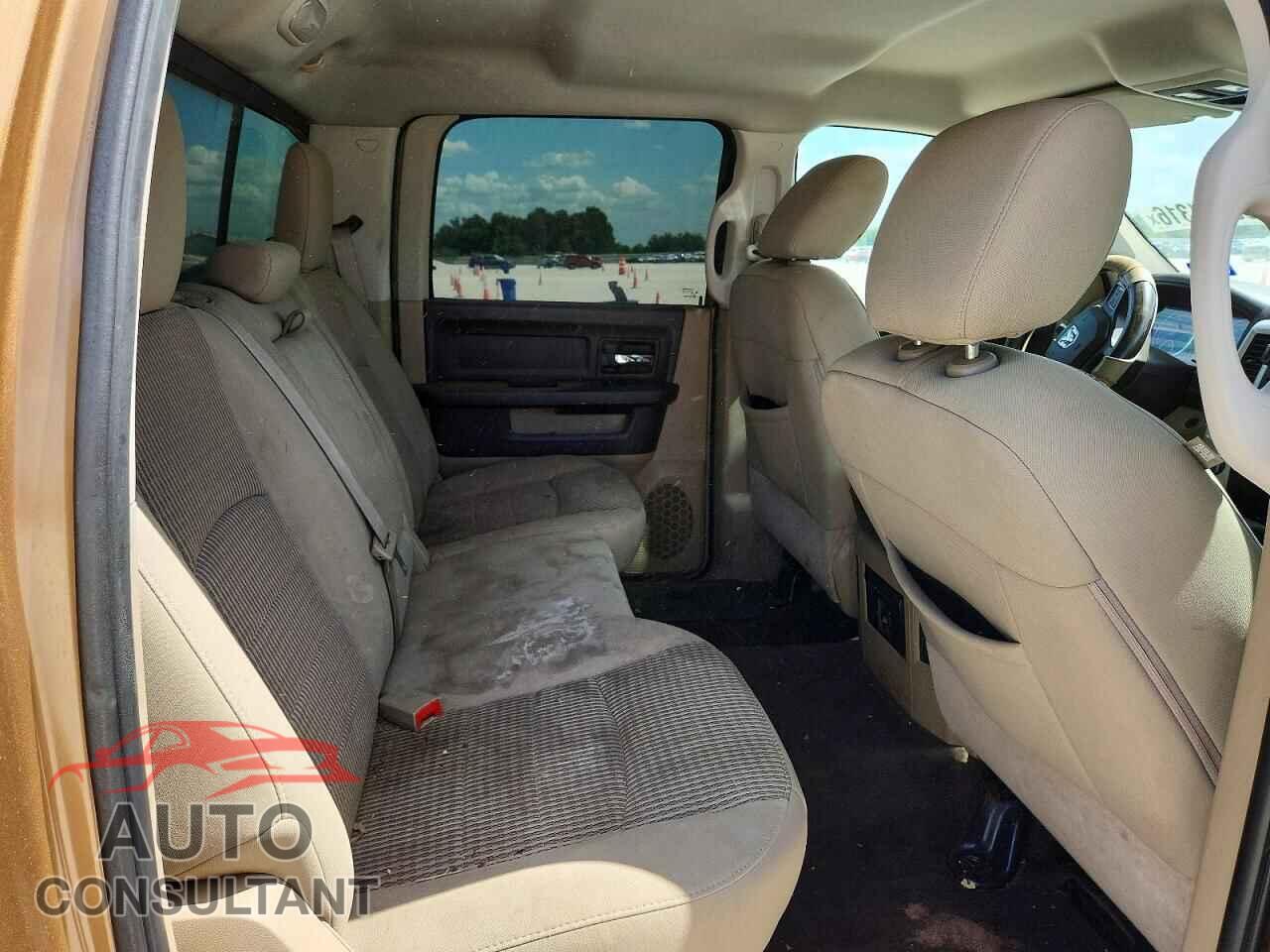 DODGE RAM 1500 2012 - 1C6RD7LT6CS270280