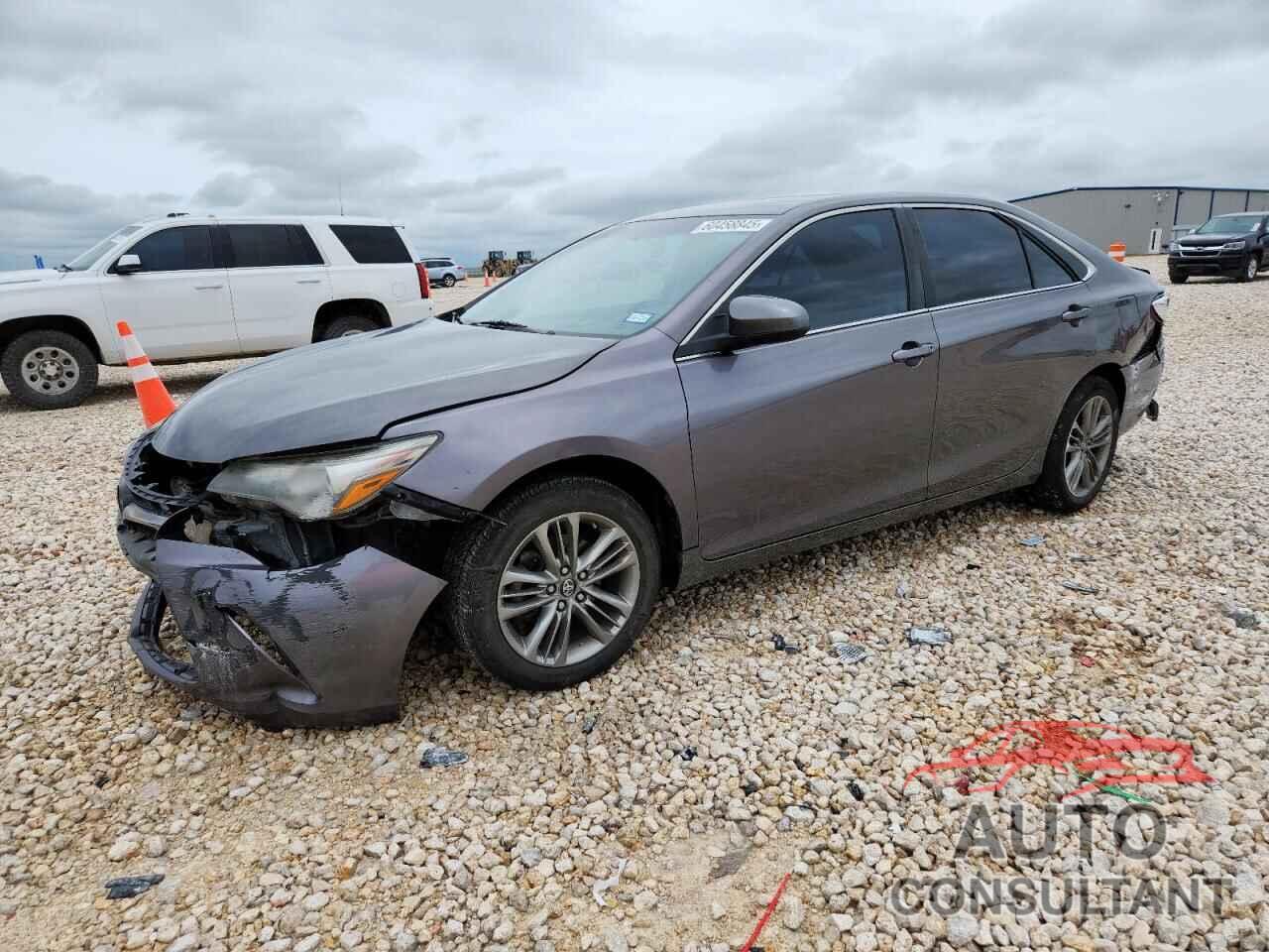 TOYOTA CAMRY 2017 - 4T1BF1FK7HU454400