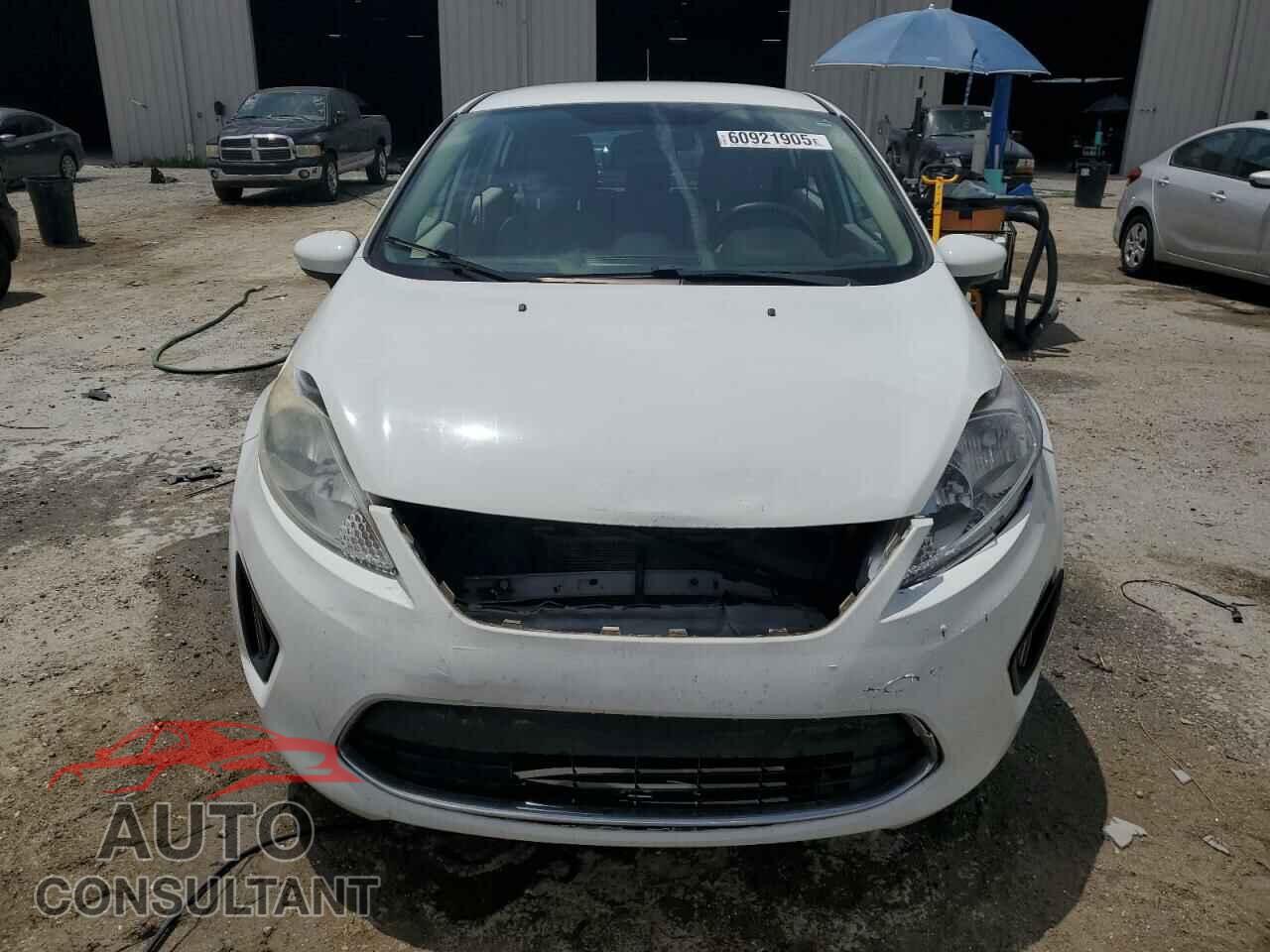 FORD FIESTA 2012 - 3FADP4EJ2CM128043