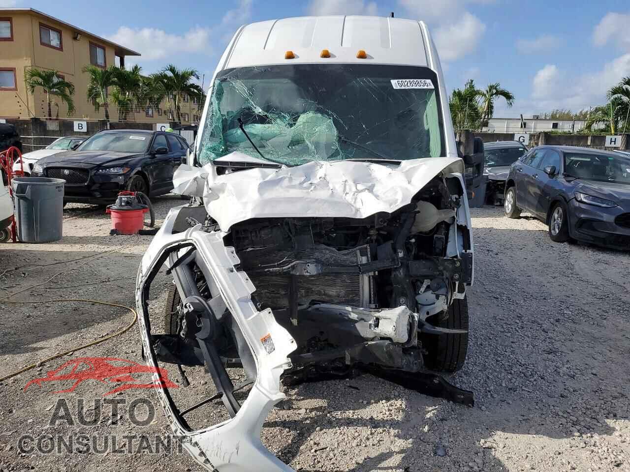 FORD TRANSIT 2020 - 1FTRS4X82LKB58904
