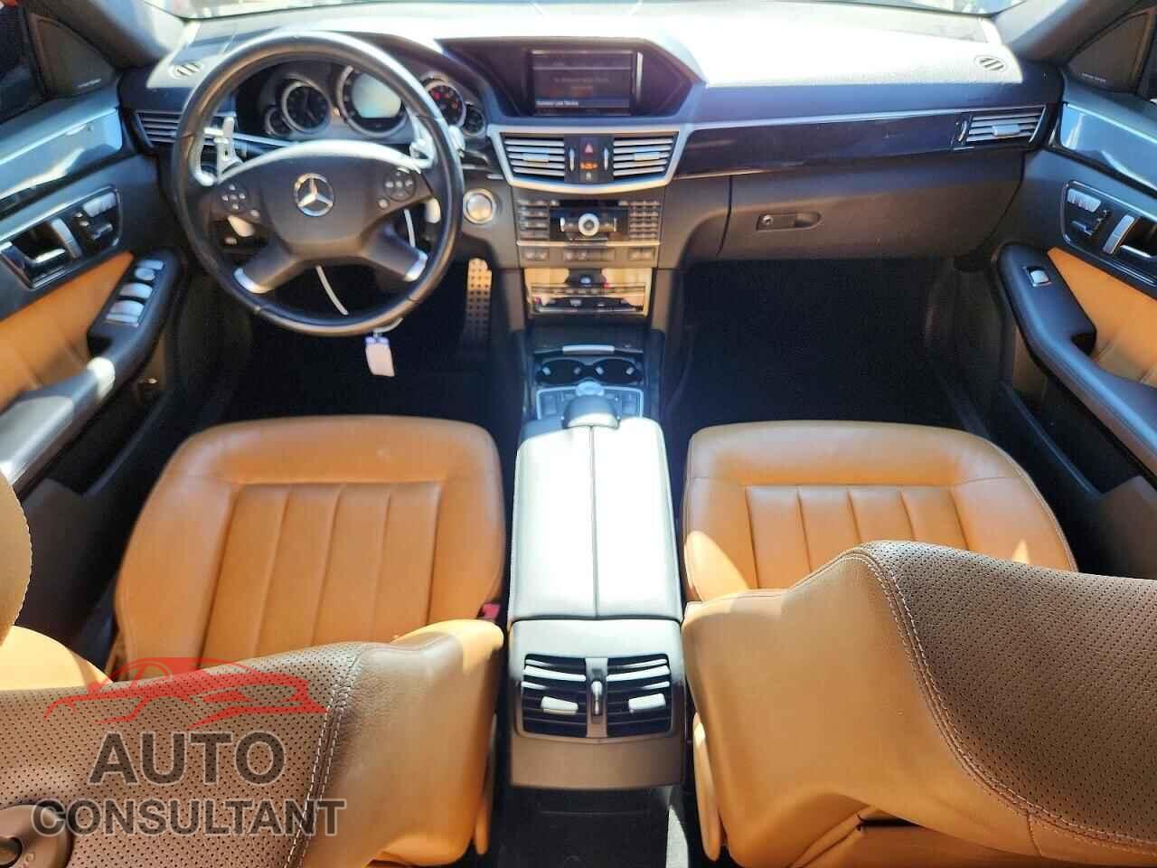 MERCEDES-BENZ E-CLASS 2010 - WDDHF7CB9AA072887